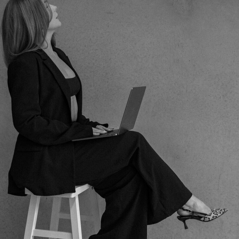 Chelsea B&W editorial with laptop